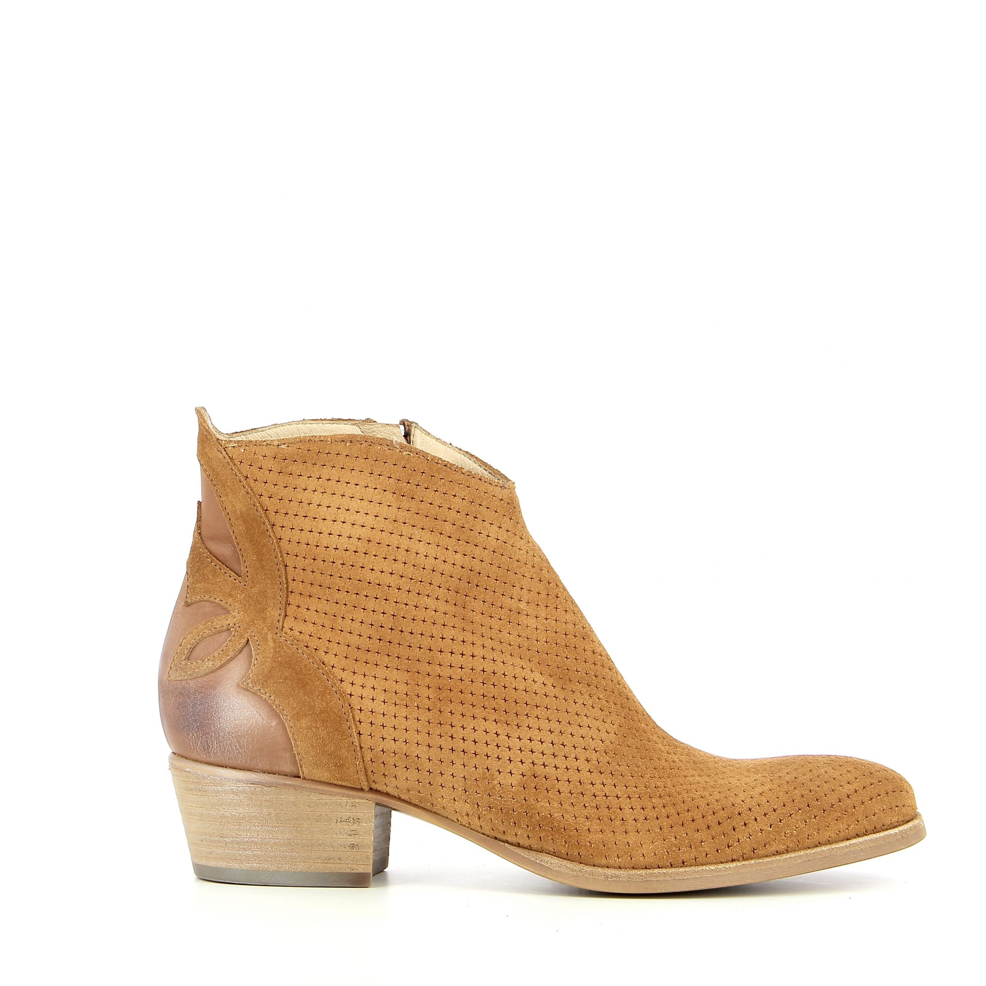 s0676l-cognac