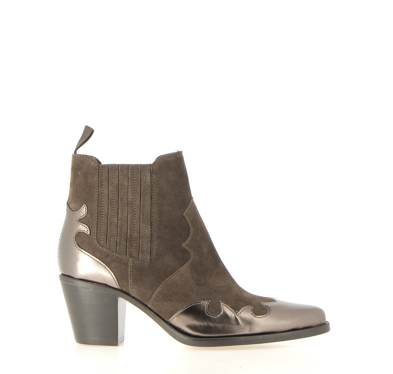 s1284f-carbone