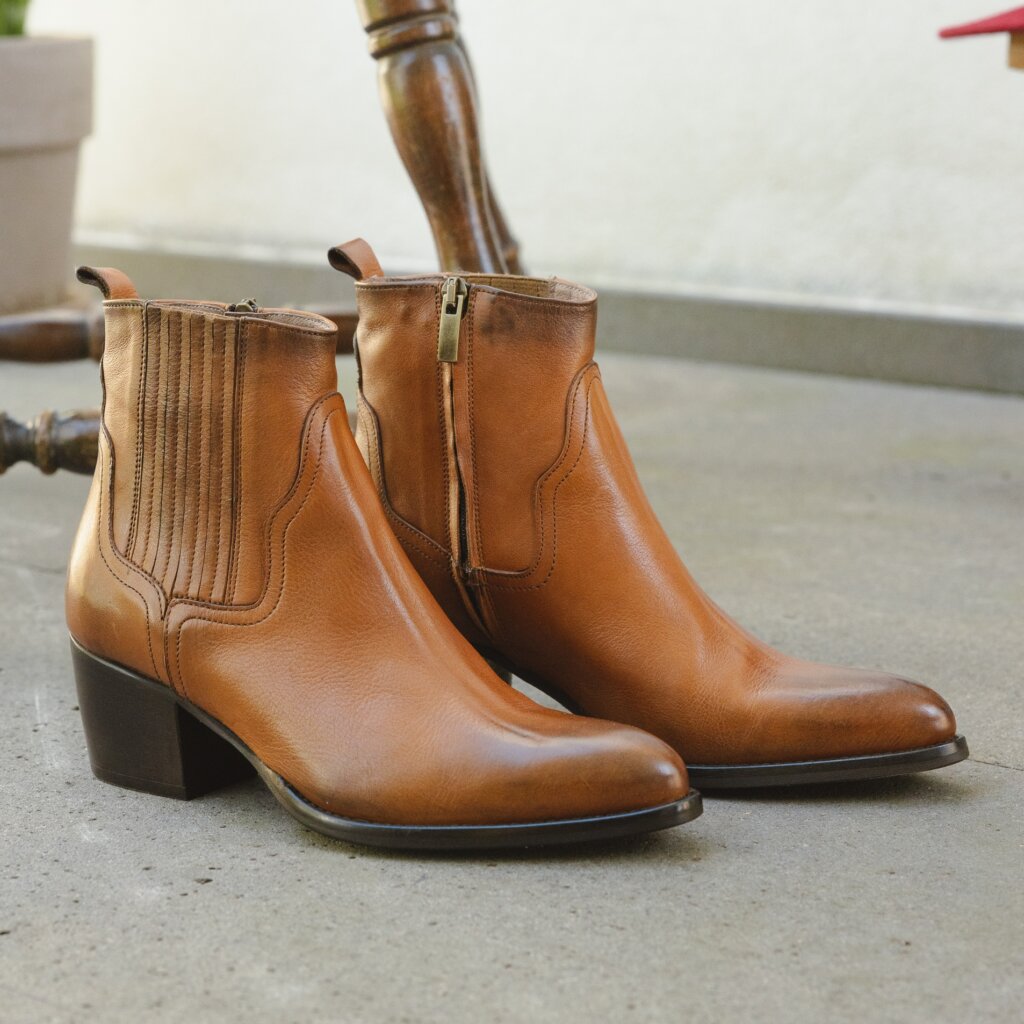 s1571c-cognac