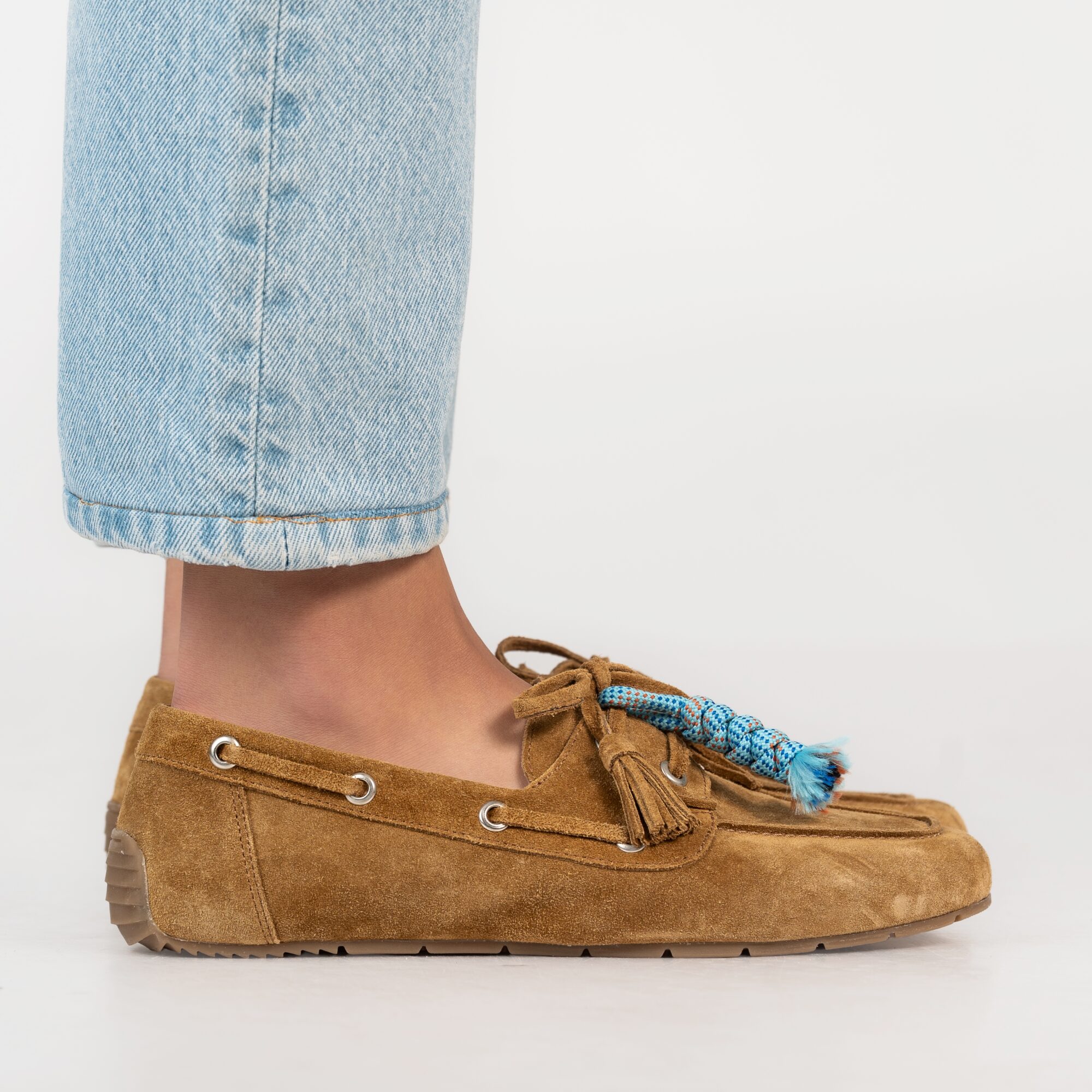 s1656e-camel-6