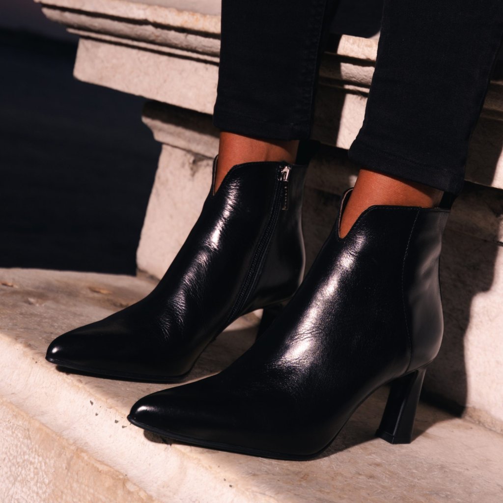 s1701a-noir-1